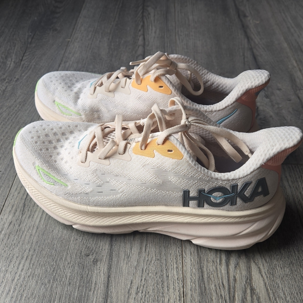 Hoka Cream and Orange Clifton 9